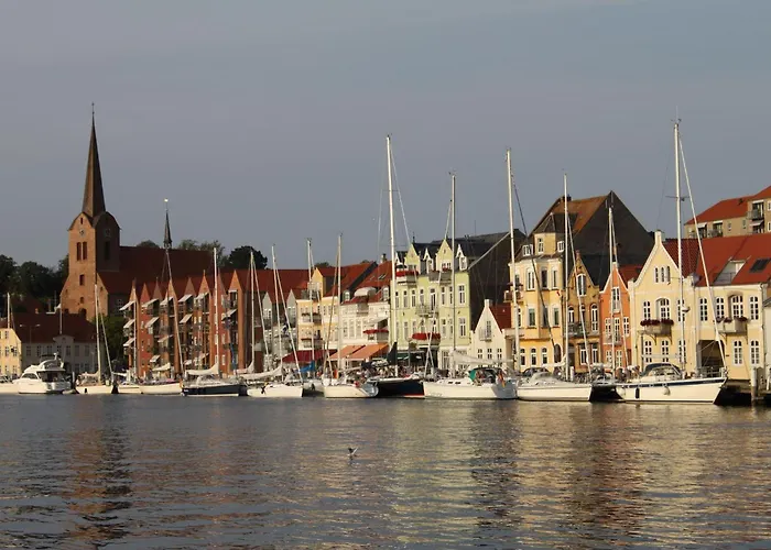 Gemuetliches-ferienhaus-in-skovmose-strand-auf-alsen * Skovbyballe